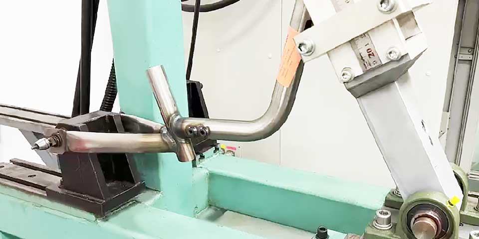 JIS規格に適合するフレーム強度