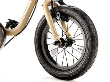 12インチタイヤ（12×2.0）