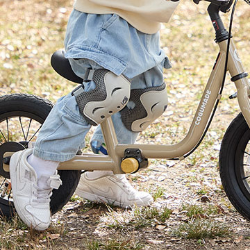 お子さまの身長に合わせた低サドル・乗り降りしやすいU字フレーム